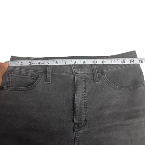 3 For $15‼️ BUNDLE & SAVE Madewell Denim Curvy High-rise Skinny Size 28 - Picture 8 of 15